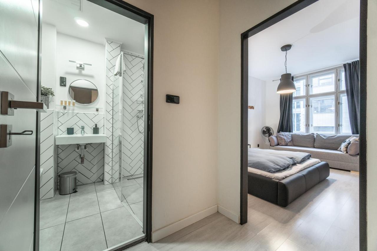 Sunny Central Apartment On Wenceslas Square By Easybnb Prague Extérieur photo